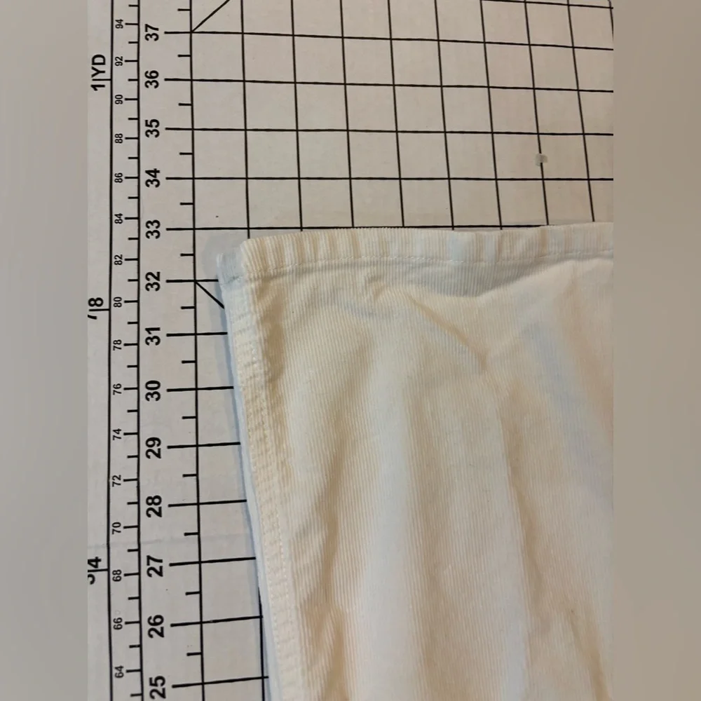 J.Crew Women’s Size‎ 2R Cream Favorite Fit Corduroy Pants